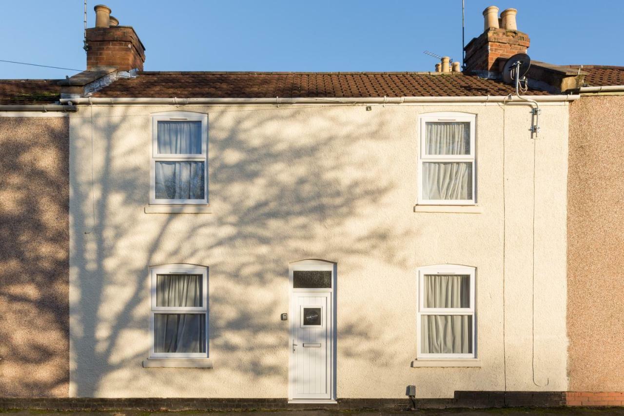 Well Presented 2 Bedroom House - Sleeps Four Leamington Spa Extérieur photo